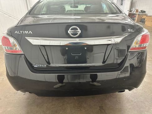 Used 2015 Nissan Altima 2.5 SL w/ Technology Package image 6