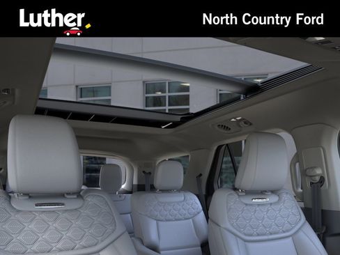 New 2026 Ford Explorer Platinum w/ LUX Leather Package AWD/4WD image 22