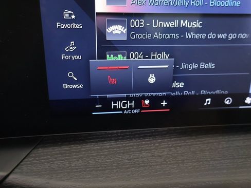 New 2026 BMW 330i Sedan w/ M Sport Package image 8