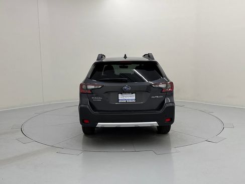Certified 2025 Subaru Outback Limited image 5