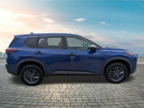 Certified 2023 Nissan Rogue S FWD image 4