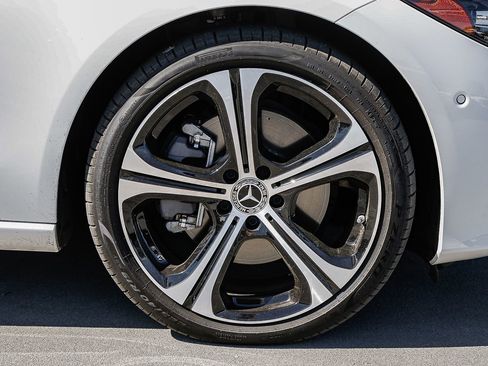 Certified 2025 Mercedes-Benz C 300 Sedan image 9