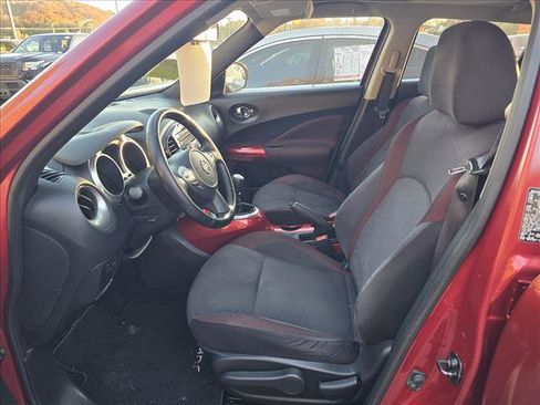 Used 2012 Nissan Juke SV w/ Sport Pkg image 7