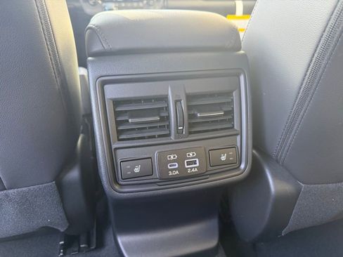 New 2026 Subaru Outback Limited AWD/4WD image 27