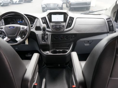 Used 2019 Ford Transit 350 XLT image 19