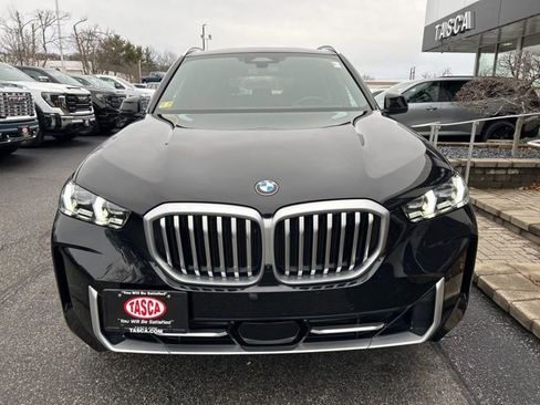 Used 2025 BMW X5 xDrive40i w/ Premium Package image 2