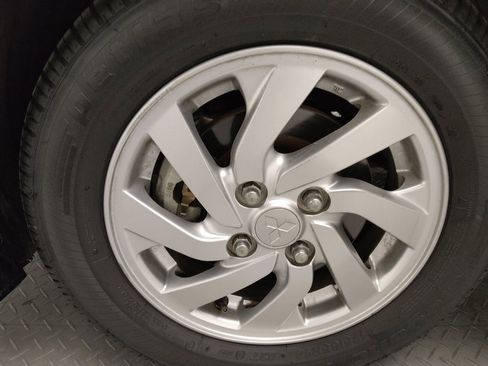 Used 2021 Mitsubishi Mirage ES image 31