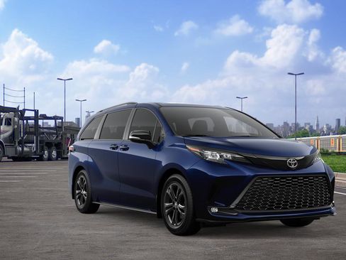 New 2026 Toyota Sienna XSE AWD/4WD image 15