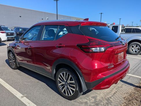 Certified 2023 Nissan Kicks SV image 5