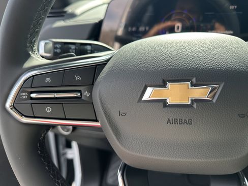 New 2026 Chevrolet Suburban LS image 27