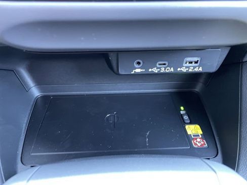 Used 2026 Subaru Crosstrek 2.5i Limited w/ Crosstrek Mirror Package image 24