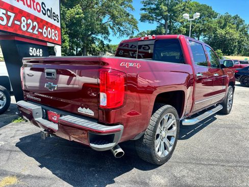 Used 2017 Chevrolet Silverado 1500 High Country AWD/4WD image 3