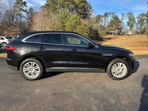 Used 2017 Jaguar F-PACE Prestige image 6