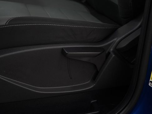 Used 2017 Ford Escape S FWD image 22