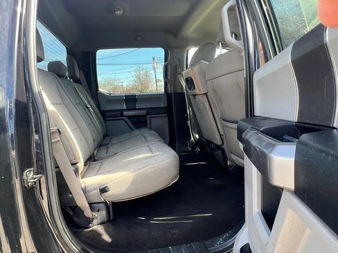 Used 2019 Ford F150 XLT w/ Equipment Group 301A Mid AWD/4WD image 27