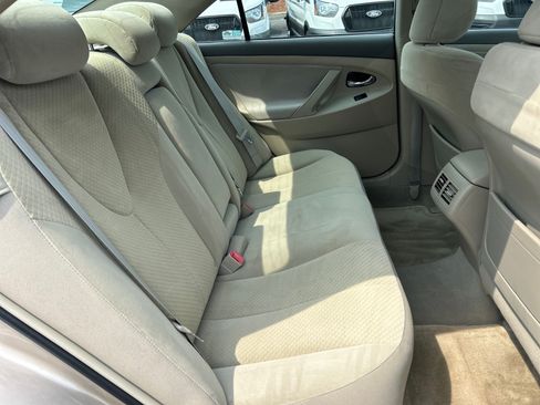 Used 2008 Toyota Camry Hybrid FWD image 19
