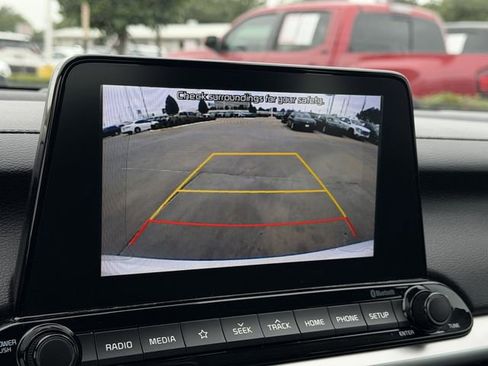 Used 2020 Kia Forte LXS FWD image 16