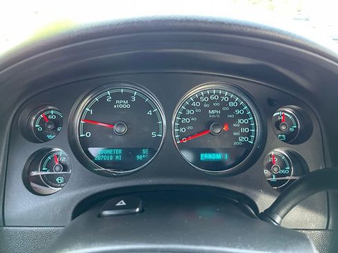 Used 2014 Chevrolet Silverado 3500 LTZ w/ LTZ Plus Package AWD/4WD image 7