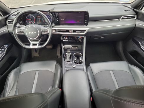 Used 2022 Kia K5 GT-Line image 11