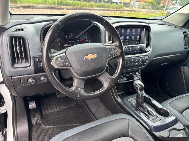 Used 2022 Chevrolet Colorado Z71 AWD/4WD image 14