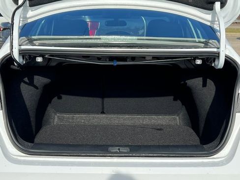 New 2026 Nissan Sentra SV image 31