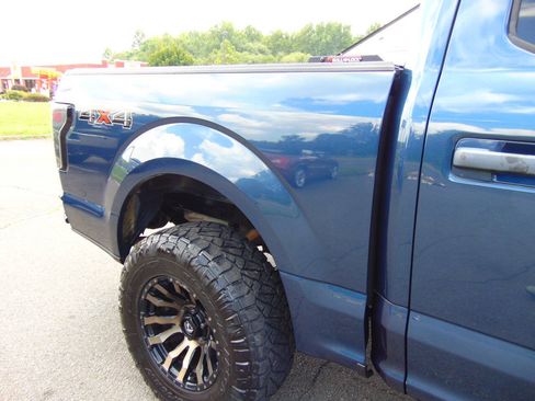 Used 2017 Ford F150 XLT w/ Equipment Group 302A Luxury AWD/4WD image 44