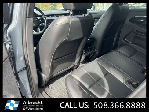 Used 2023 Land Rover Range Rover Evoque R-Dynamic SE image 13