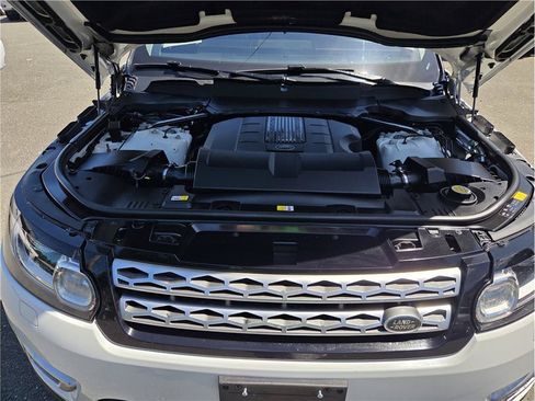 Used 2017 Land Rover Range Rover Sport HSE AWD/4WD image 41