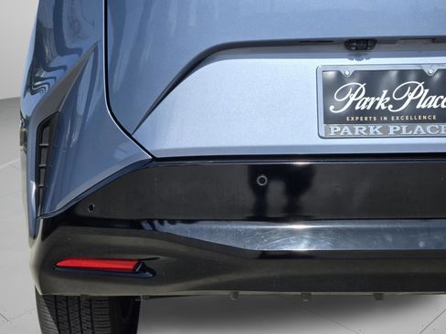 Used 2023 Lexus RZ 450e Premium w/ Accessory Package (Z1) image 17