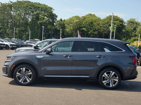 Used 2023 Kia Sorento SX Prestige AWD/4WD image 3