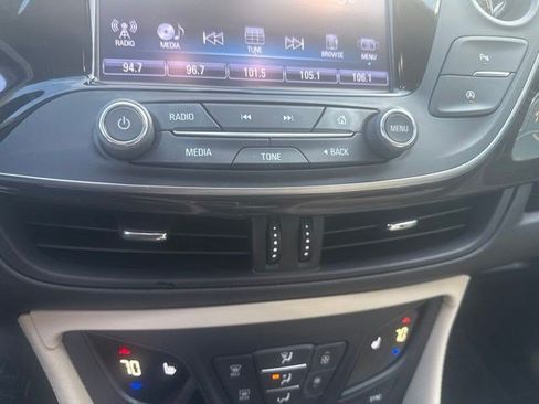 Used 2020 Buick Envision Essence w/ Experience Buick Package FWD image 17