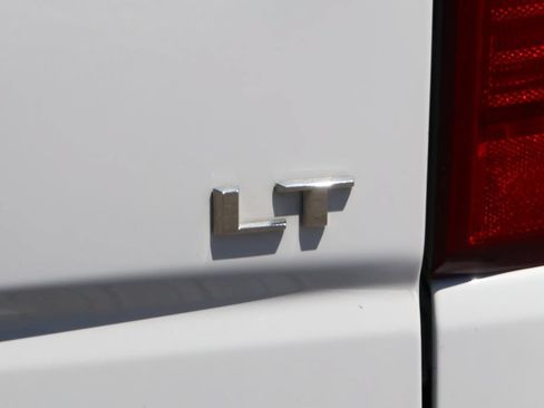 Used 2022 Chevrolet Silverado 1500 LT RWD image 45