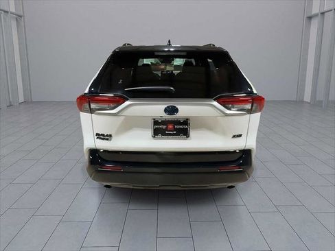 Certified 2022 Toyota RAV4 XSE image 7