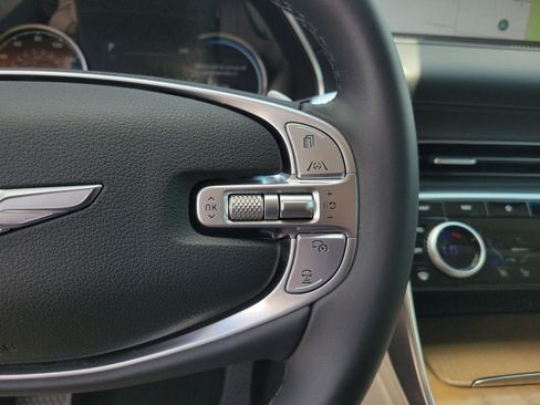 Used 2023 Genesis GV80 3.5T Advanced + AWD/4WD image 25