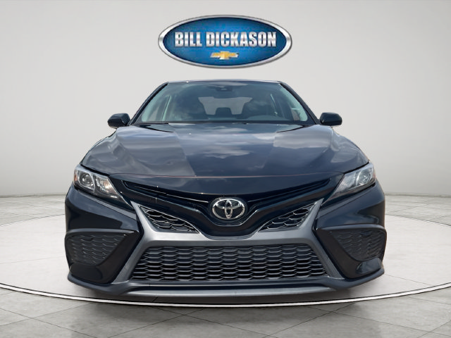 Used 2024 Toyota Camry SE FWD image 2