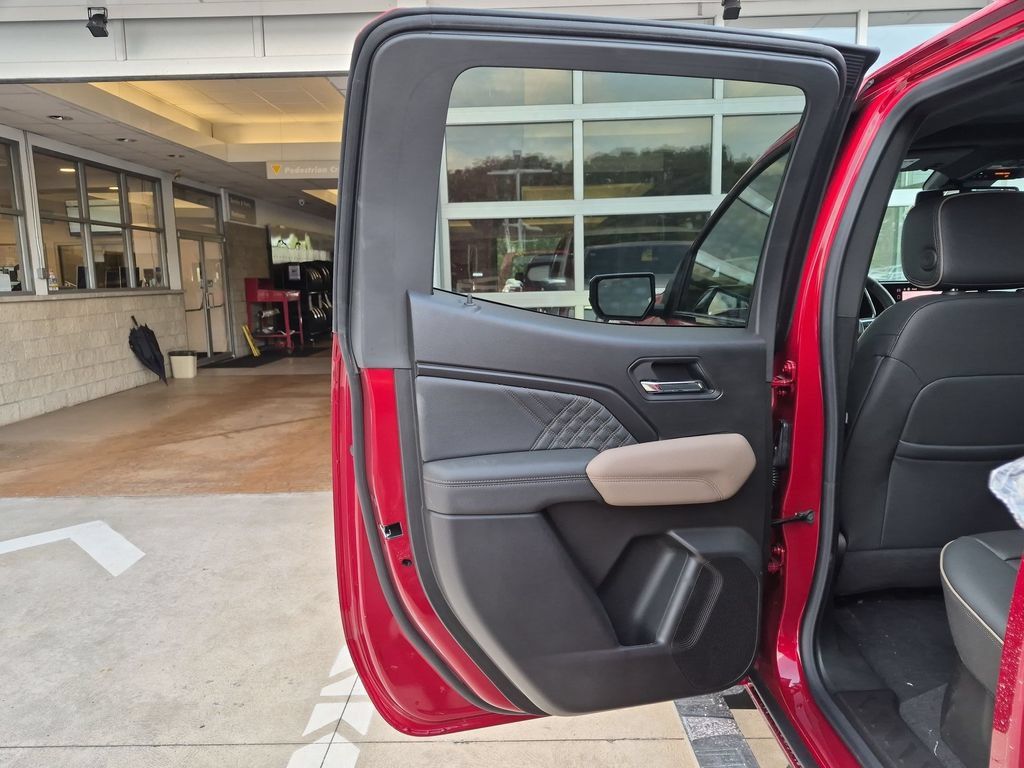 New 2026 GMC Canyon Denali AWD/4WD image 29