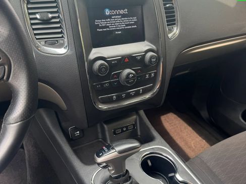 Used 2018 Dodge Durango SXT w/ 3rd Row Seating Group RWD image 17