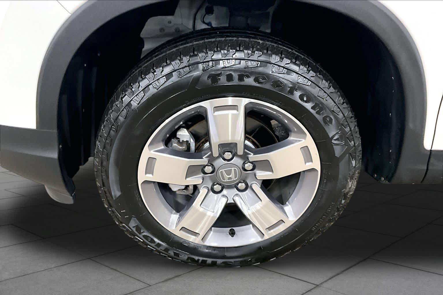Used 2024 Honda Ridgeline RTL image 11