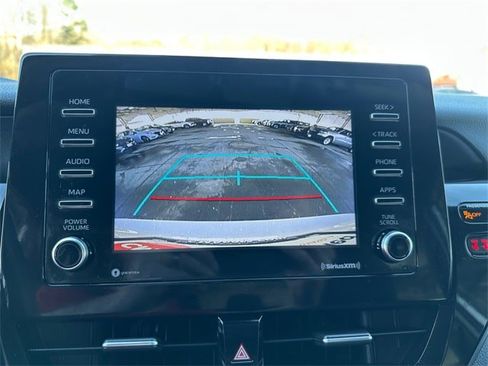 Used 2024 Toyota Camry LE image 17