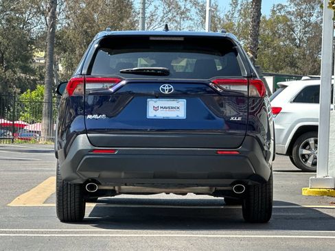 Used 2024 Toyota RAV4 XLE FWD image 4