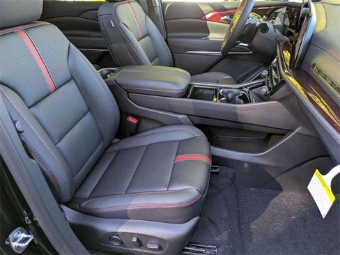 New 2026 Chevrolet Traverse RS image 30