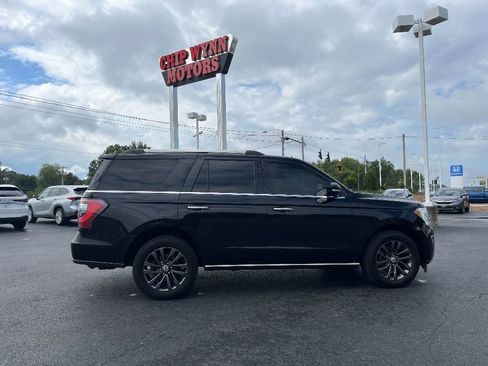 Used 2020 Ford Expedition Limited image 8