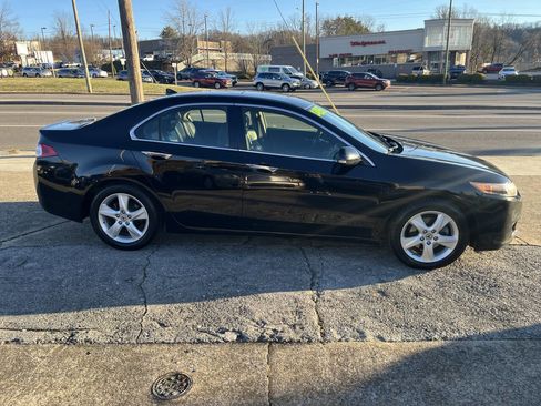 Used 2016 Acura ILX w/Premium 4dr Sedan Package image 4