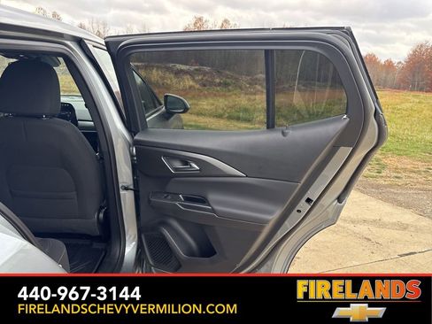 New 2026 Chevrolet Equinox EV LT image 36