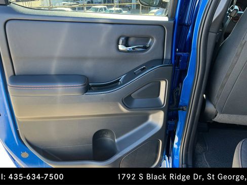 Used 2025 Nissan Frontier PRO-X image 18