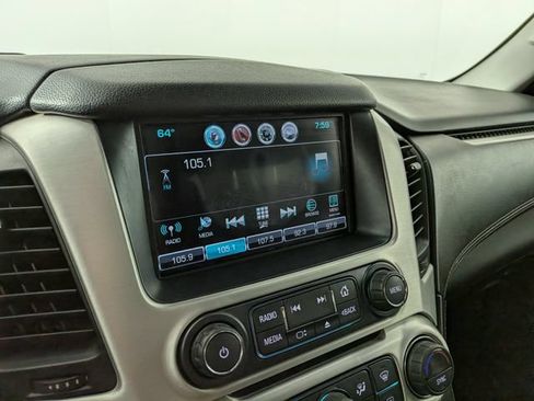 Used 2020 GMC Yukon XL SLT AWD/4WD image 24