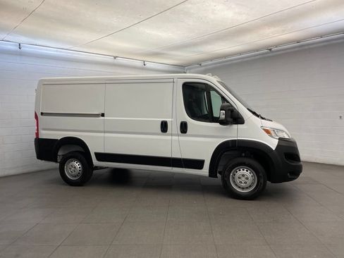 New 2026 RAM ProMaster 1500 w/ Safety Group FWD image 2