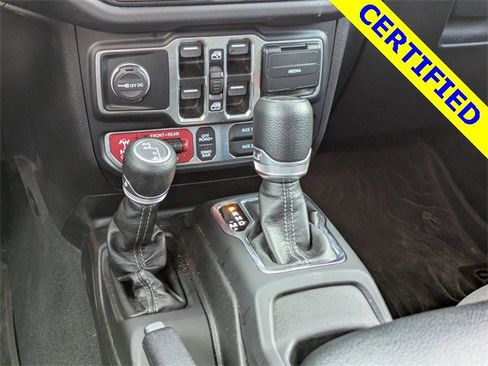 Used 2024 Jeep Gladiator Rubicon w/ Safety Group image 14