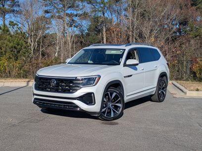 Used 2024 Volkswagen Atlas SEL Premium R-Line