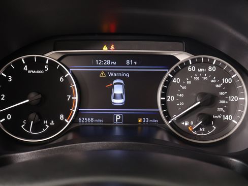 Used 2024 Nissan Altima 2.5 SR FWD image 4